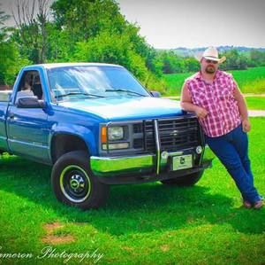 Meet your Posher, Ethan